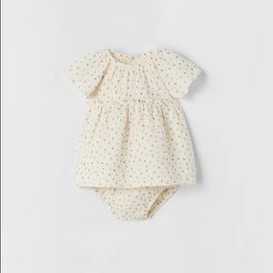 🌟Host Pick🌟 Zara textured floral dress and bloomers